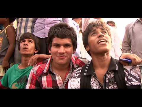 Cyril's Magic Stunt at Carter Road India Mumbai